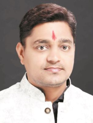 निजी अस्पताल व स्कूल-कॉलेजों में मनमानी फीस वसूली से जनता त्रस्त- कन्नौजे