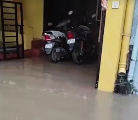  बारिश से बिलासपुर की हालत खराब, निचली बस्तियां जलमग्न, अरपा नदी उफान पर