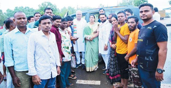 पूर्व सीएम का बिरकोनी में स्वागत