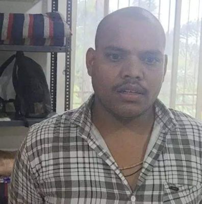 लालपुर शराब भट्टी का फरार सुपरवाइजर गिरफ्त में, 12 लाख के घोटाले में कई खुलासे