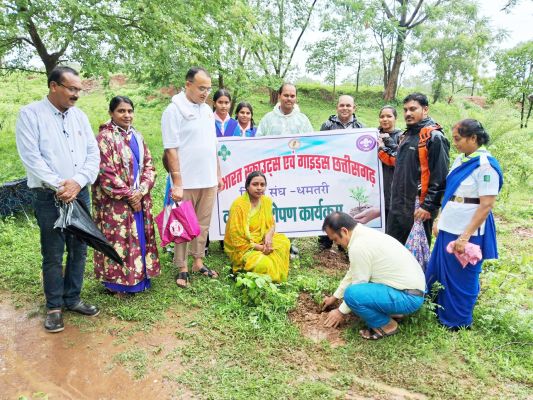 एक पेड़ मां के नाम: स्काउट्स- गाइड्स, रोवर-रेंजर्स ने रोपे पौधे