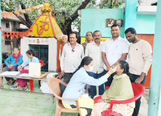 नि:शुल्क नेत्र शिविर