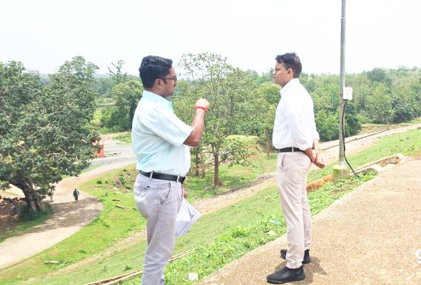कलेक्टर ने किया पिपरिया व पैलीमेटा जलाशयों का निरीक्षण
