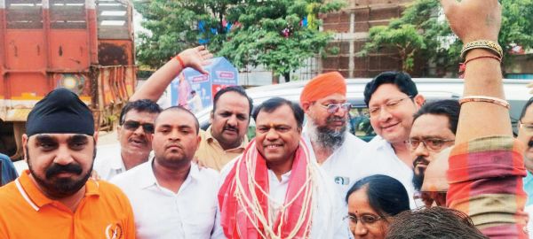 दीपक बैज का कांग्रेसियों ने किया स्वागत