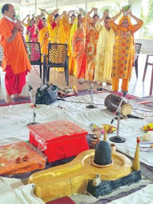 ब्रह्मलोक आश्रम में रुद्राभिषेक शुरू, एक माह चलेगा