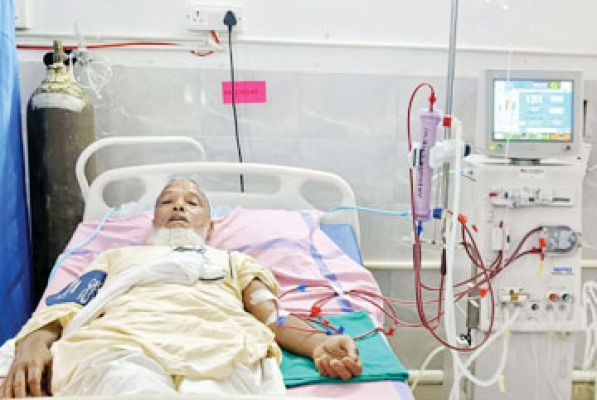 डायलिसिस सेवा से मरीजों को राहत