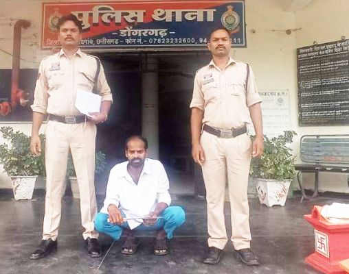 मेला ग्राउंड में चाकू से डराने-धमकाने वाला आरोपी गिरफ्तार