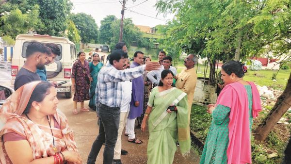 बोरसी इलाके के नालियों पर अतिक्रमण हटाने के आदेश
