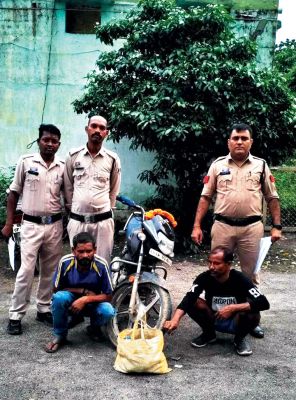 अवैध शराब संग दो गिरफ्तार