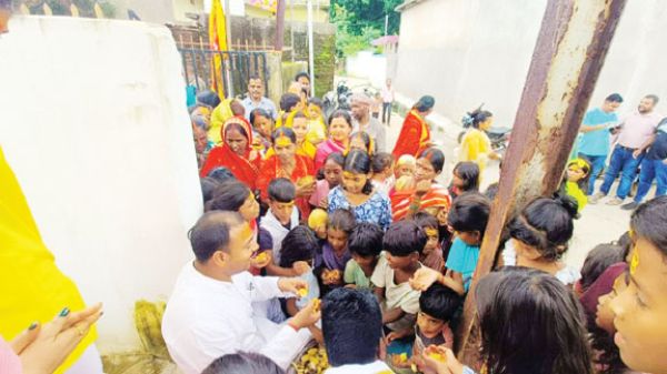 अंबिकापुर कबीर वार्ड में शिव मंदिर की प्राण प्रतिष्ठा