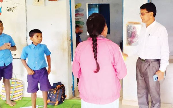विद्यालयों का निरीक्षण