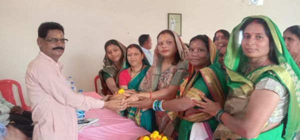 आदिवासी ध्रुव गोंड़ समाज  मुंडा परिक्षेत्र की बैठक