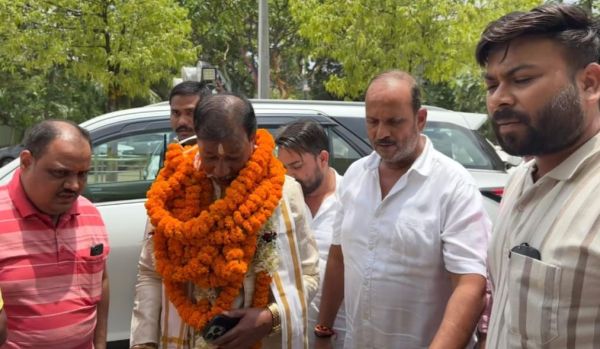 गुरु बालदास ने घटनास्थल का मुआयना कर पुलिस को कार्रवाई का दिया अल्टीमेटम