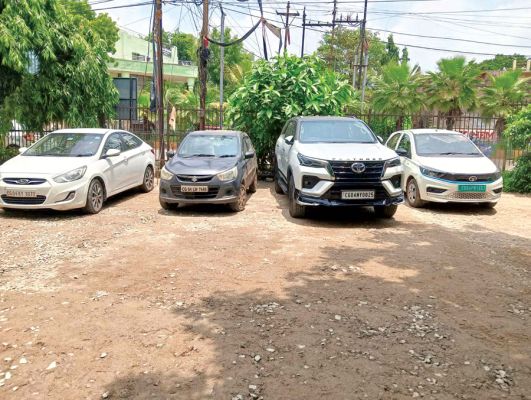  ड्रंक एंड ड्राइव -शनिवार रात नशेड़ी  ड्राइवर पकड़ाए, 7 कार जब्त
