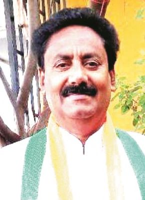 घटिया सडक़ या भवन के निर्माण के लिए प्रथम दृष्टि अपराधी कौन- फडऩवीस