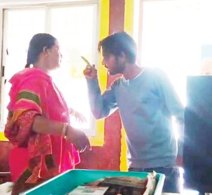 महिला सरपंच से गाली-गलौज, उपसरपंच गिरफ्तार