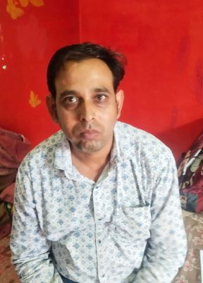 ट्रांसफर के लिए दो लाख रुपये की घूस लेते शिक्षक को एसीबी ने रंगे हाथों गिरफ्तार किया