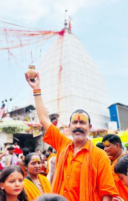 बाबाधाम में कुरुद के कांवरियों ने लगाया बोल बम का नारा