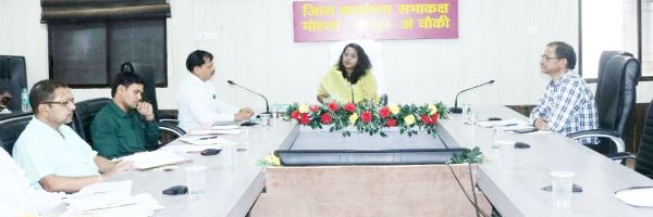 ज्वाइनिंग नहीं लेने वाले शिक्षकों पर होगी कार्रवाई-कलेक्टर