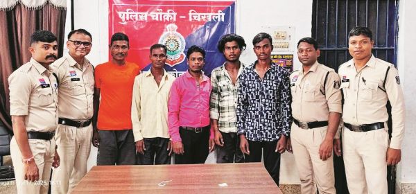 अशांति फैलाने वाले 5 पर प्रतिबंधात्मक कार्रवाई