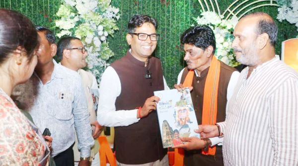 अंजोर विजऩ 2047 कार्यक्रम में शामिल हुईं जिपं अध्यक्ष कल्पना योगश तिवारी