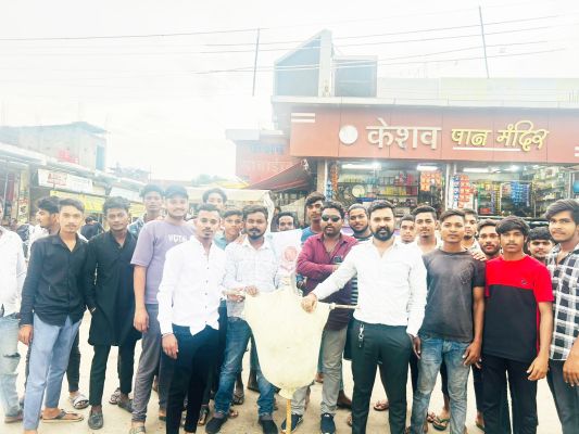 युकां ने फूंका केंद्र सरकार का पुतला
