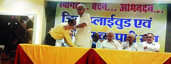 व्यापारी हित में चेंबर ऑफ  कॉमर्स सदैव तत्पर -पारख
