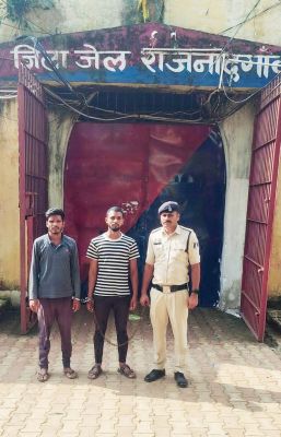 वाद-विवाद करने वाले 2 पर कार्रवाई