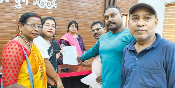 ओबीसी महासभा ने मांगों पर संयुक्त कलेक्टर को सौंपा ज्ञापन