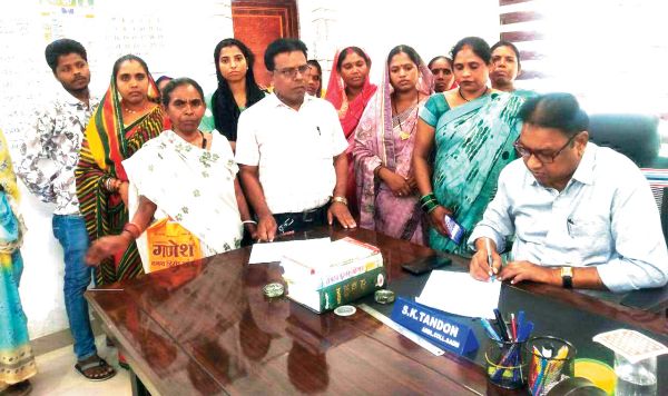 बोर खराब, पानी की समस्या, ज्ञापन