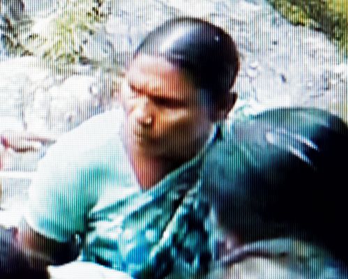 जतमई में चेन खींची: संदिग्ध महिला सीसीटीवी में कैद