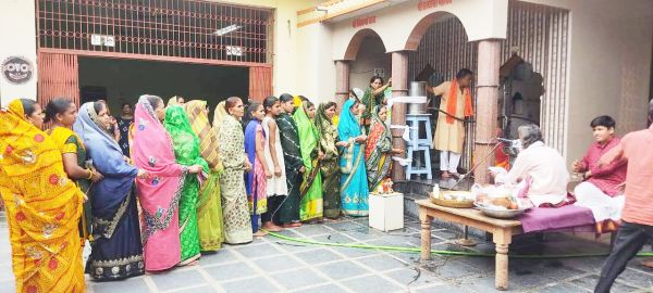 सत्येश्वर महादेव का जलाभिषेक