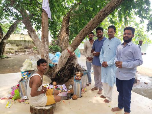 ग्राम देवता ठाकुर देव की पूजा