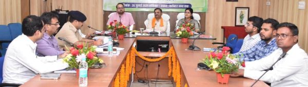 चौक-चौराहों पर संकेतक  बोर्ड लगाने निर्देश