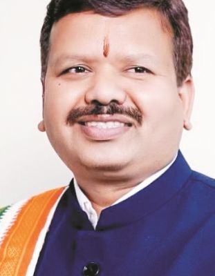  पूर्व विधायक विनोद चन्द्राकर को कारण बताओ नोटिस