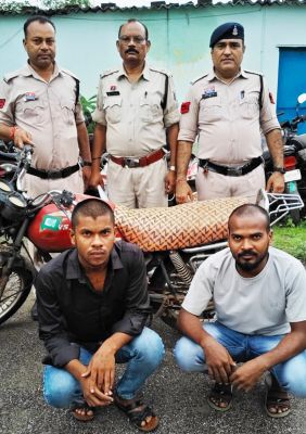 मारपीट-लूट के दो फरार आरोपी गिरफ्तार 