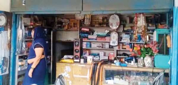  दुकान में हफ्ते भर  में दूसरी बार चोरी