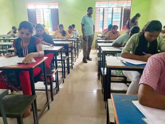 आबकारी आरक्षक परीक्षा : 518 अभ्यर्थी रहे अनुपस्थित