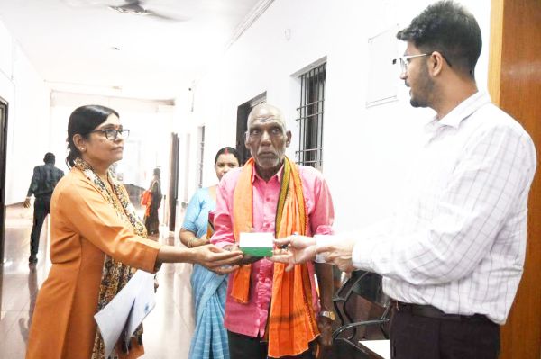 श्रवण यंत्र मिलने से कली राम  के जीवन में आई नई उम्मीदें
