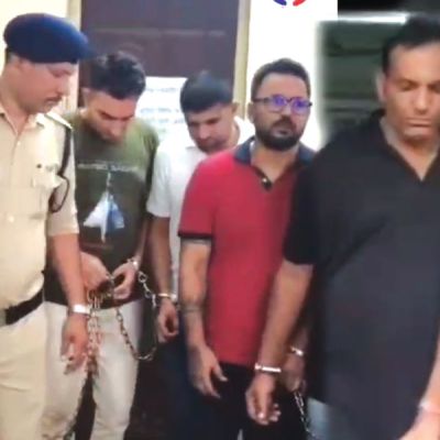ओपन रूफ जीप में सिगरेट के छल्ले बना रहे हरियाणा-पंजाब के चार युवक गिरफ्तार