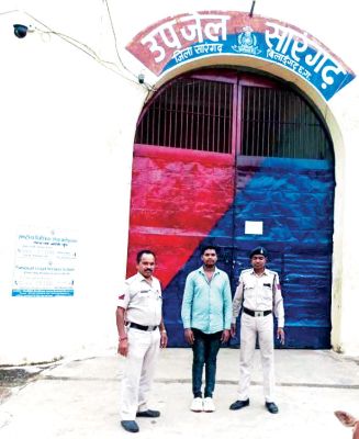  महुआ शराब जब्त, आरोपी गिरफ्तार