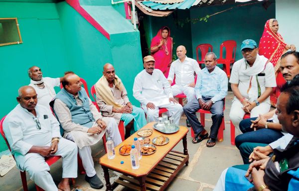 उर्मिला चंदेल को पूर्व मंत्री साहू ने दी श्रद्धांजलि