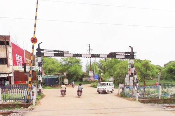 खरसिया आरओबी का भविष्य अधर में!