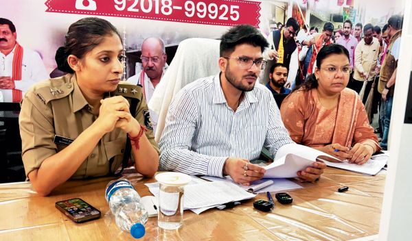 मवेशियों को सडक़ पर खुला छोड़ा, 25 पशु मालिकों पर 14 हजार जुर्माना