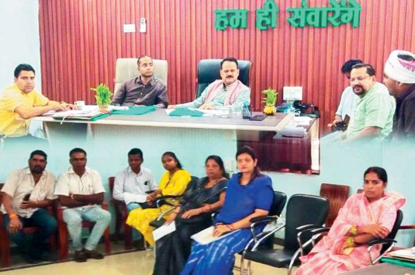 गांव के अंतिम छोर के हितग्राहियों को शासन की योजनाओं का लाभ मिले-संजय