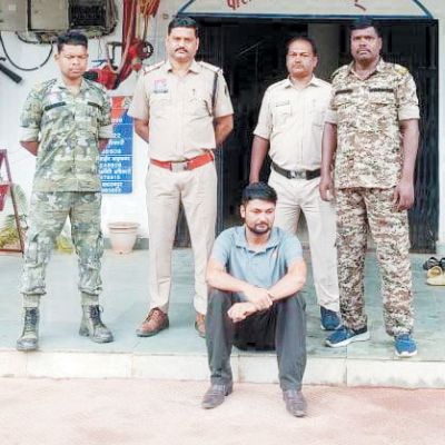 लाखों की ठगी, झारखंड का आरोपी गिरफ्तार