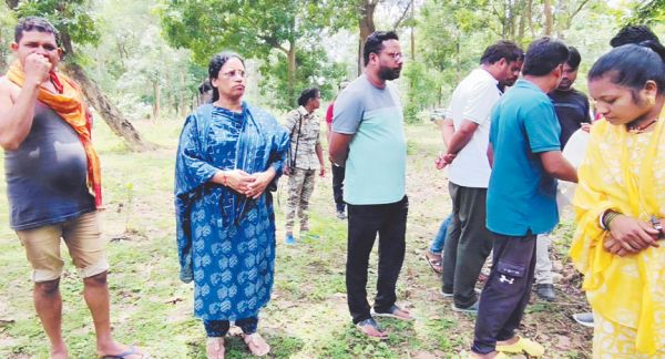 बाढ़ में बहने से ग्रामीण की मौत