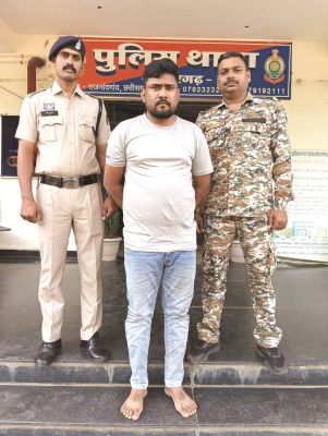 कार एक्सीडेंट का बनाया बहाना, लाखों की ठगी