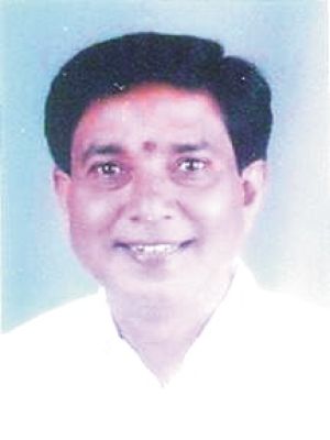 जनता को लूटने कोई कसर नहीं छोड़ रही सरकार - पिंटू