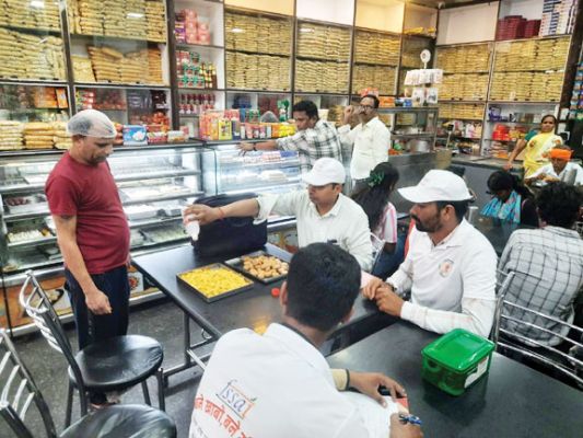  ‘बने खाबो - बने रहिबो’ जागरूकता अभियान